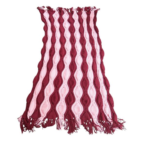 Vintage 70s pink and burgundy red wavy striped crochet knit blanket